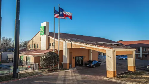 Quality Inn Amarillo I-40 East Exterior Photos