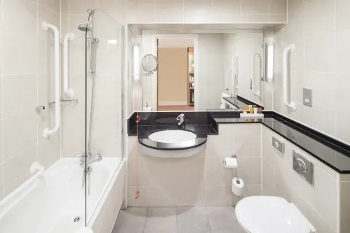 Crowne Plaza Chester Photos