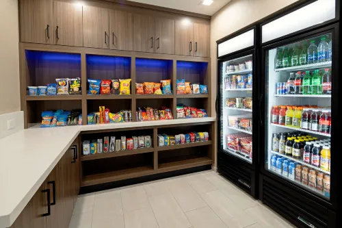 Best Western Valencia/Six Flags Inn & Suites Espaces publics Photos