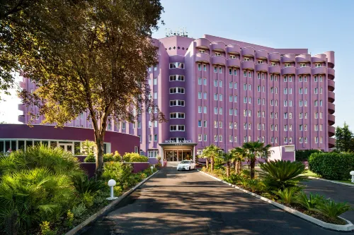 Hotel Da Vinci Extérieur Photos