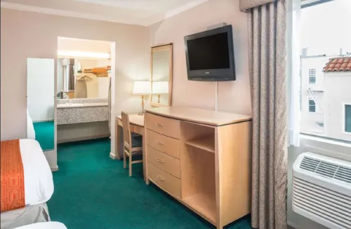 SureStay by Best Western San Francisco Marina District Photos