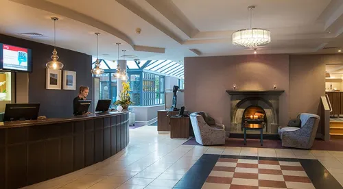 Leonardo Hotel Derby Öffentliche Flächen Photos
