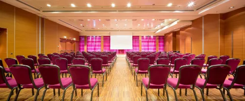 Best Western Premier BHR Treviso Hotel Business Photos