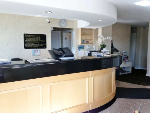 Canadas Best Value Inn Chinook Station Public Areas Photos