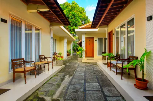Restu Bali Hotel Общественные зоны Photos