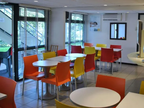 Premiere Classe Lille Ouest - Lomme Restauration Photos