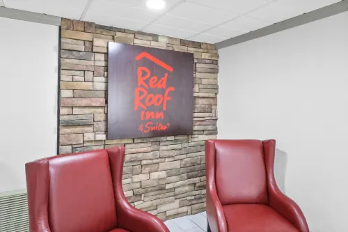 Red Roof Inn & Suites Fayetteville - Fort Bragg Öffentliche Flächen Photos