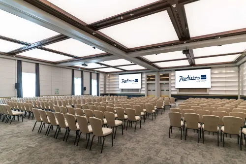 Radisson Blu Hotel Bucharest Espaces Affaires Photos