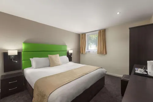 Ramada by Wyndham Oldbury Birmingham Chambres Photos