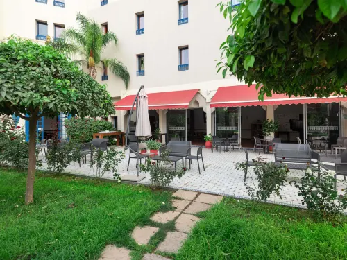Ibis Oujda Extérieur Photos