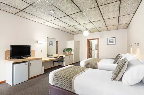 Presidential Motel Featured Photos