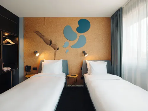 Conscious Hotel the Tire Station Camere Photos