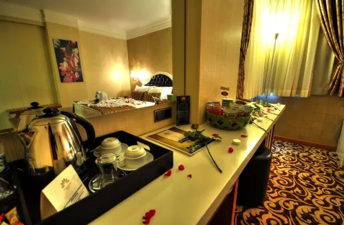 Golden Deluxe Hotel Photos