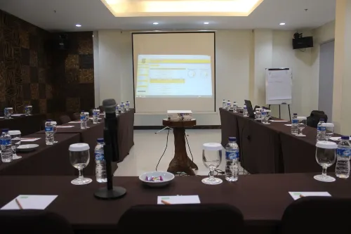 Greenotel Cilegon Fasilitas Bisnis Photos