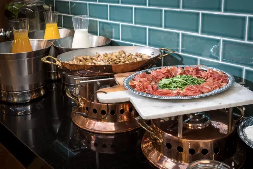 The Hendrick's Hotel Restauration Photos