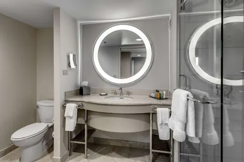 Hilton Columbus at Easton Chambres Photos