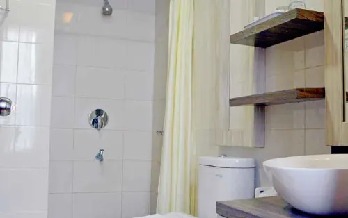 GRANT HOTEL KOTA SUBANG Kamar Photos
