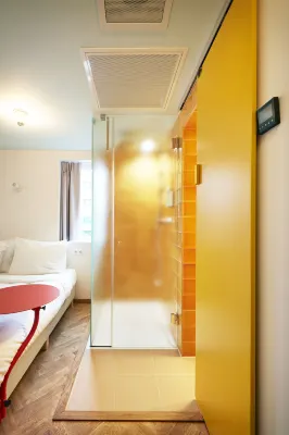 Hotel Not Hotel Rotterdam Photos