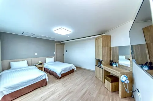 Jungmoon City Hotel & J-Hill Hotel Photos