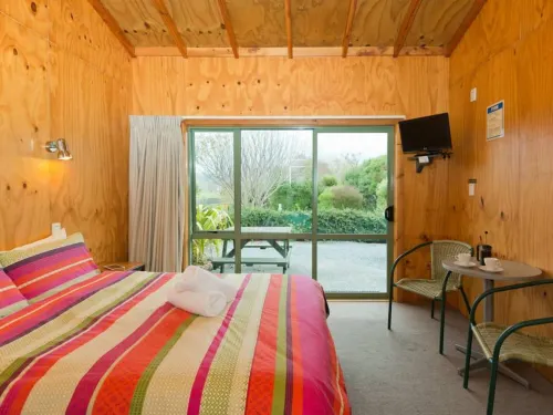 Alpine-Pacific Holiday Park Zimmer Photos