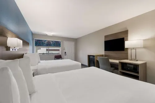 SureStay Hotel by Best Western Spring North Houston Rooms Photos