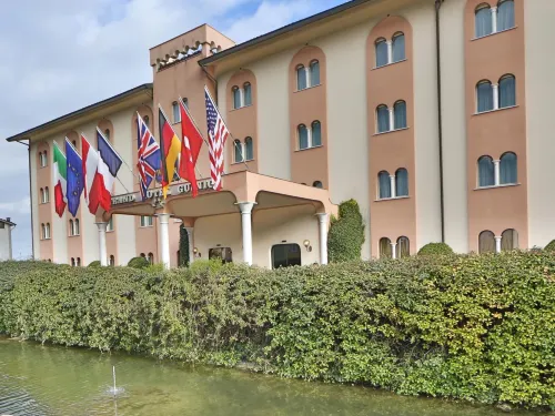Best Western Grand Hotel Guinigi Exterior Photos
