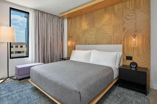 Canopy by Hilton Austin Downtown Rooms Photos