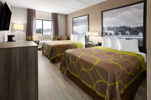 Super 8 by Wyndham Henrietta/Rochester Area Rooms Photos