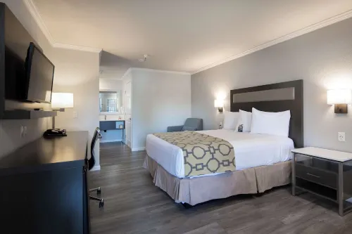 Rodeway Inn Milpitas Near Great Mall Rooms Photos