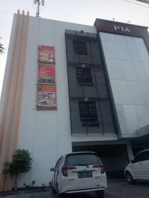 Pia Hotel Cirebon Udvendigt Photos