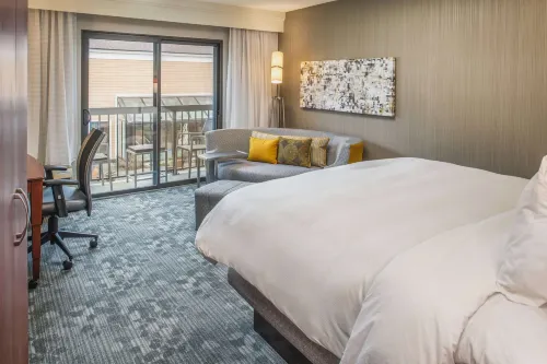 Sonesta Select Seattle Bellevue Redmond Photos