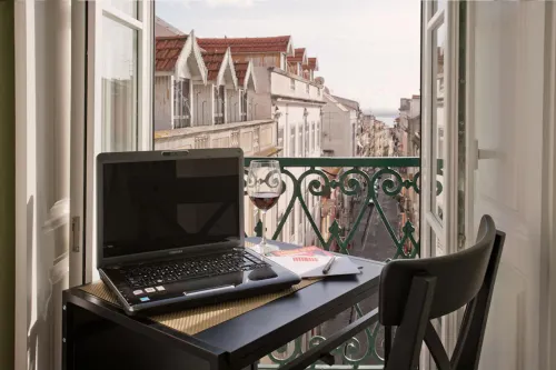 Lisbon Colours Bairro Alto Apartments Near Hotel Photos