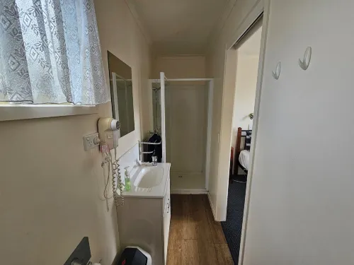 Snug Beach Cabin and Caravan Park Chambres Photos