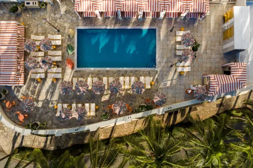 The Ambassador Hotel of Waikiki, Tapestry Collection by Hilton Leisure & Recreation Photos