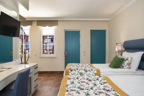 Orange County Kemer Kamar Photos