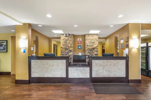 Best Western Plus University Park Inn  Suites Espaces publics Photos