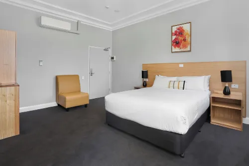 Penshurst Hotel Rooms Photos
