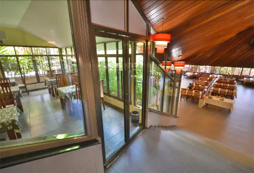 Arirang Hotel Restauration Photos