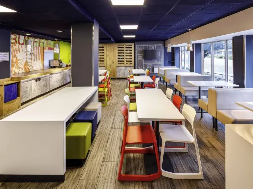Ibis Budget Cardiff Centre Dining Photos