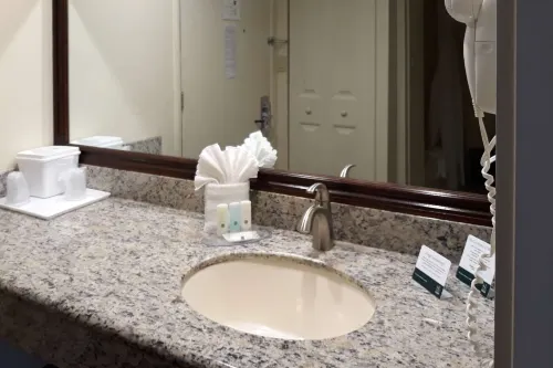 Quality Inn & Suites El Cajon San Diego East Rooms Photos