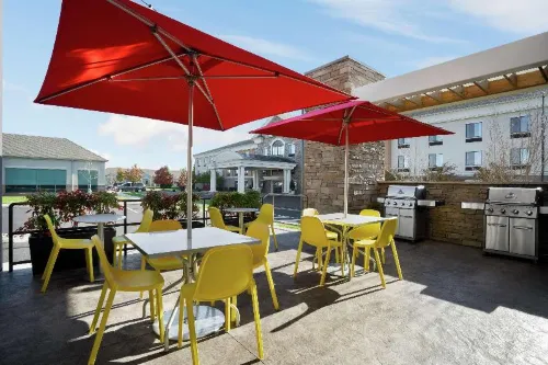 Home2 Suites by Hilton Warminster Horsham Near Hotel Photos