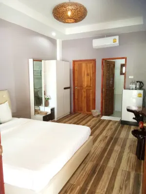 M Grand Hotel Photos
