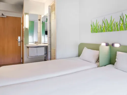 ibis budget Warszawa West Station Chambres Photos