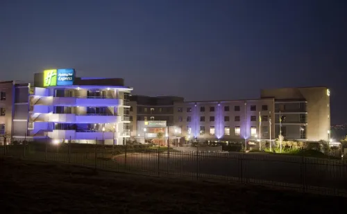 Holiday Inn Express Sandton - Woodmead Extérieur Photos