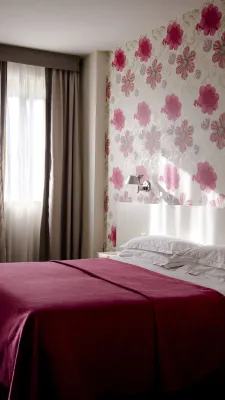 Key Hotel Camere Photos