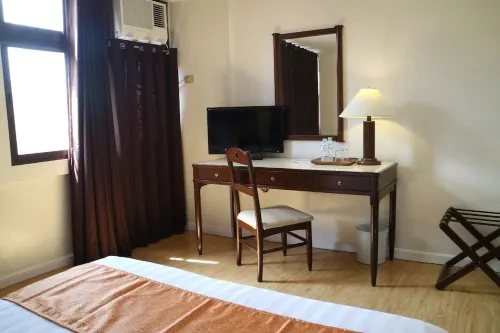 Harbor Town Hotel Photos