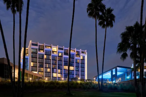 VEA Newport Beach, a Marriott Resort & Spa Extérieur Photos