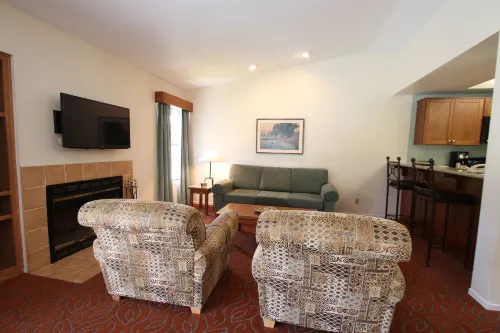 Riviera Oaks Resort and Racquet Club Photos