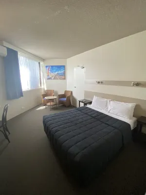 East Port Motor Inn Rooms Photos