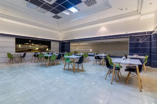 Hotel De KOKA Ăn uống Photos